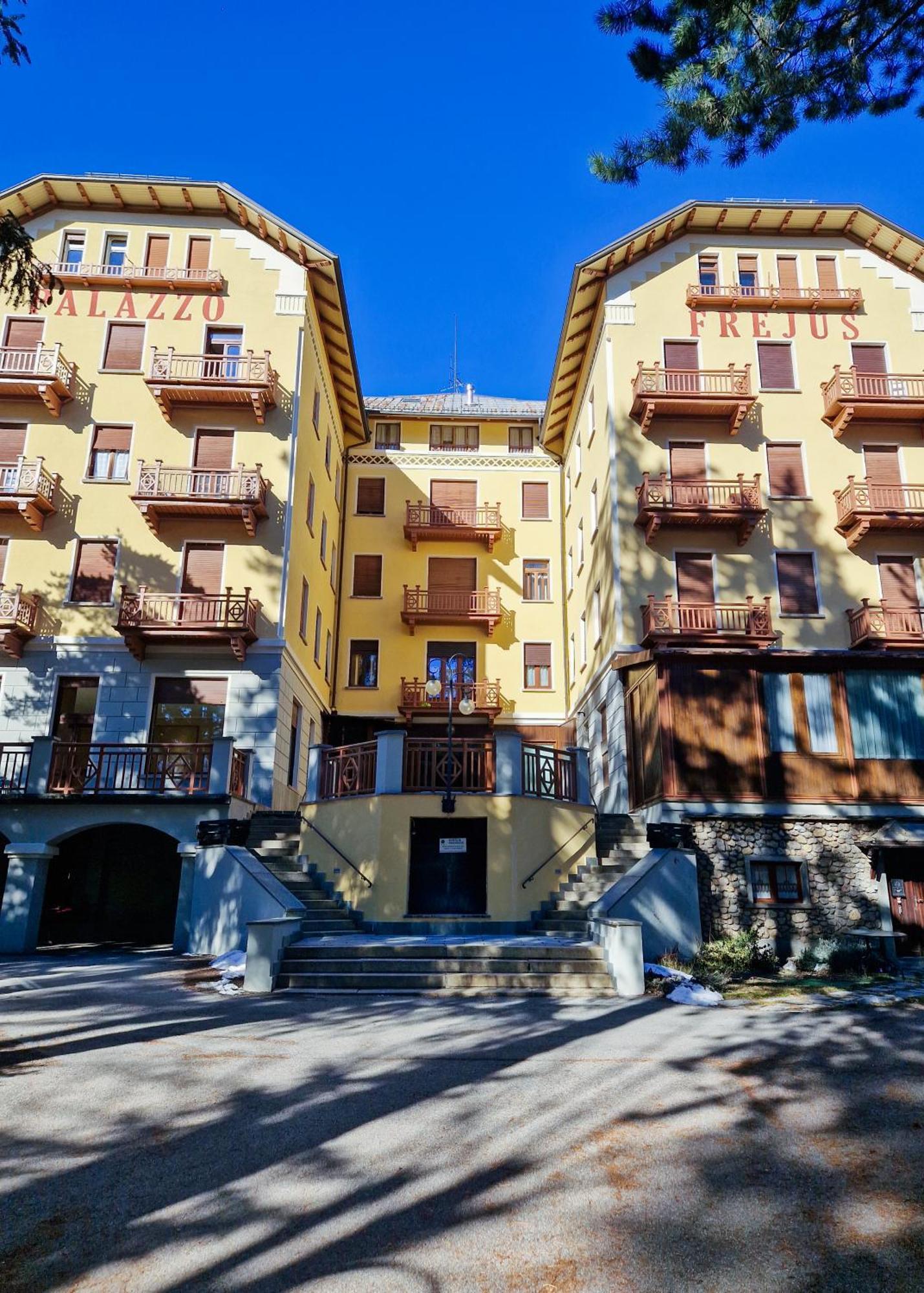 Bardonecchia Studio Apartment - Frejus Palace Bagian luar foto